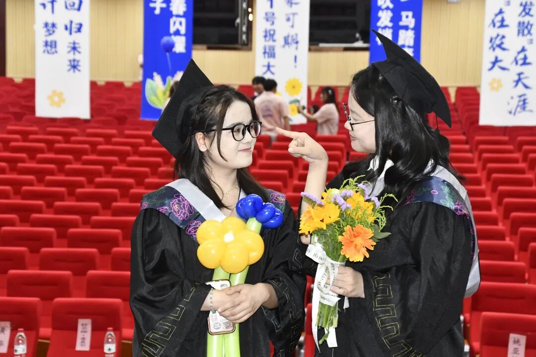 毕业合影